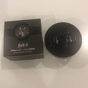 KVD Lock-It setting powder